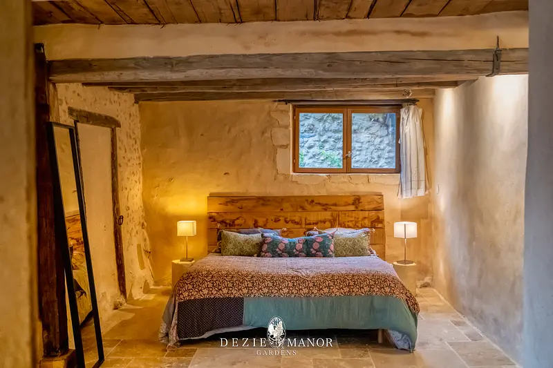 Cottage - Master bedroom